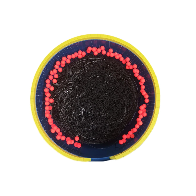 Parangal za Mole 100 udica s plovcima i konopom u grčkoj kofi. Gotov parangal za ribolov mola.